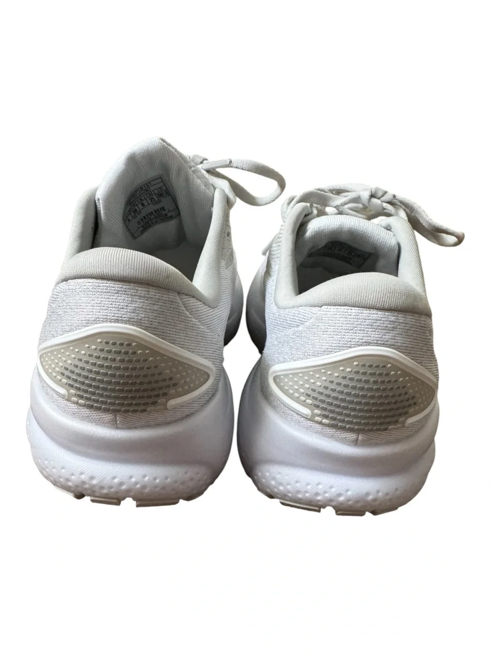 Brooks Ghost 16 running shoes